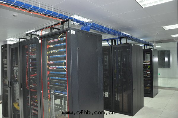 重(zhòng)慶某企業倉庫機(jī)房(fáng)建設