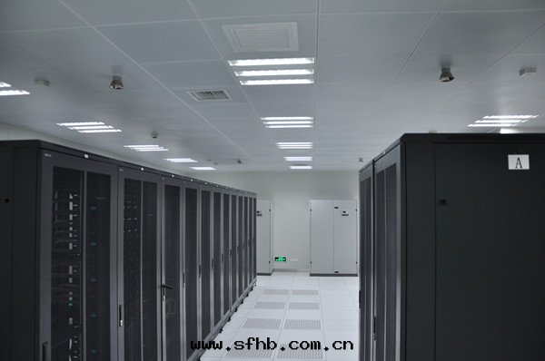 重(zhòng)慶某電(diàn)梯廠(chǎng)區(qū)機(jī)房(fáng)建設