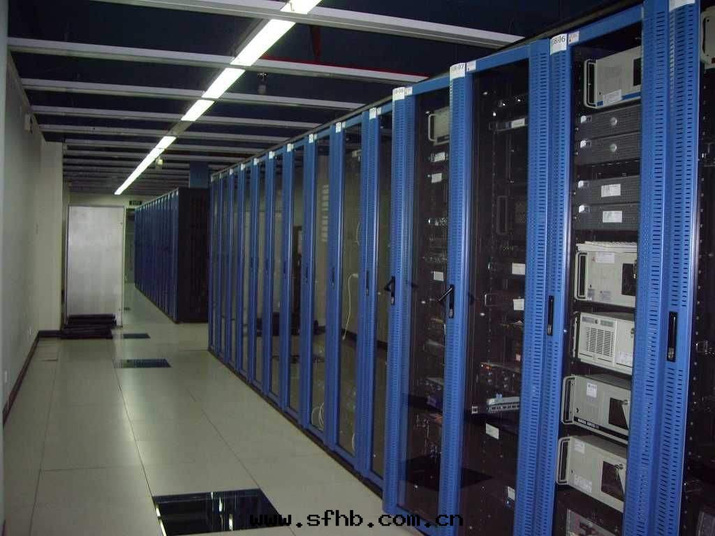 重(zhòng)慶某呼叫中(zhōng)心(xīn)綜合布(bù)線(xiàn)工程案(àn)例