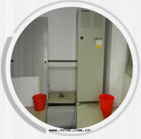 普通(tòng)空(kōng)调壽命短、容易出(chū)現(xiàn)停机、漏水等現(xiàn)象